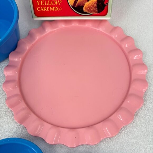 Fisher Price Baking Duncan Hines Cake Plate Bowl Spoon Spatula Vintage 1987-1988 - Picture 4 of 12